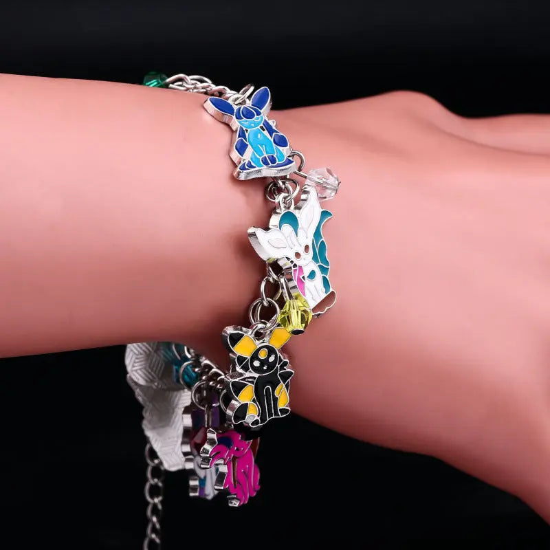 Pok&eacute;mon Eevee Bracelet with Nine Evolution Forms Pendant, Pok&eacute;mon Anime Merchandise Jewelry eprolo