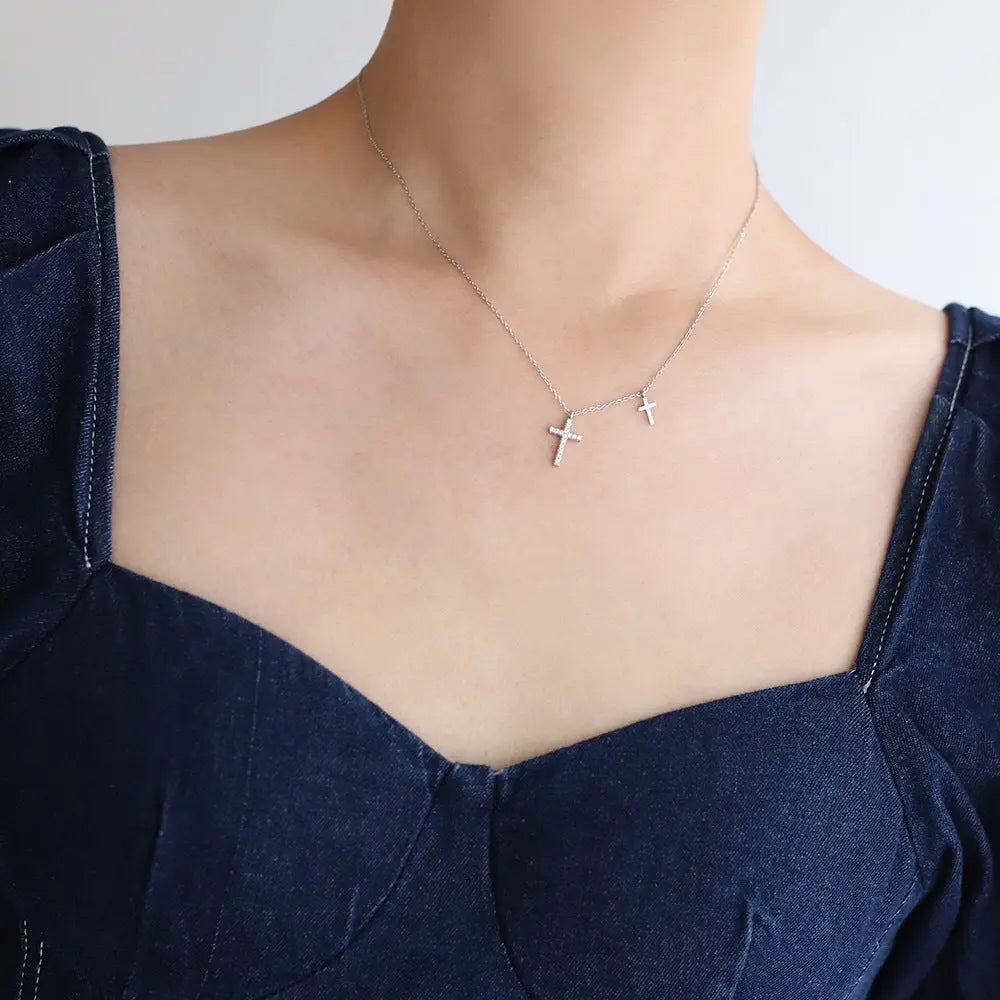 Full diamond hip-hop fashion cross necklace with micro inlaid collarbone chain titanium steel silver non fading women's style eprolo
