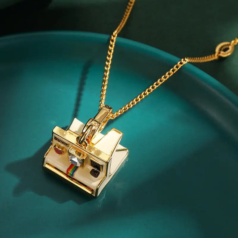 Enamel glazed three-dimensional Polaroid movable camera pendant high-end necklace eprolo