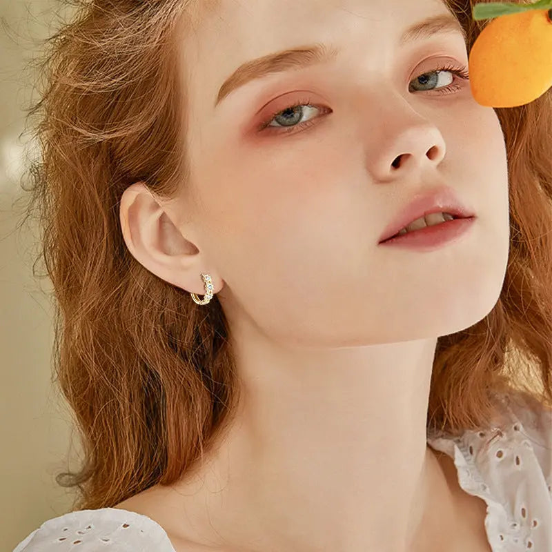 Daisy flower moissanite ear ring eprolo