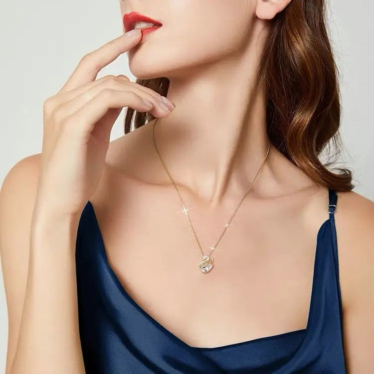 swan necklace women's light luxury high-end temperament collarbone chain TikTok same fashion versatile accessories eprolo