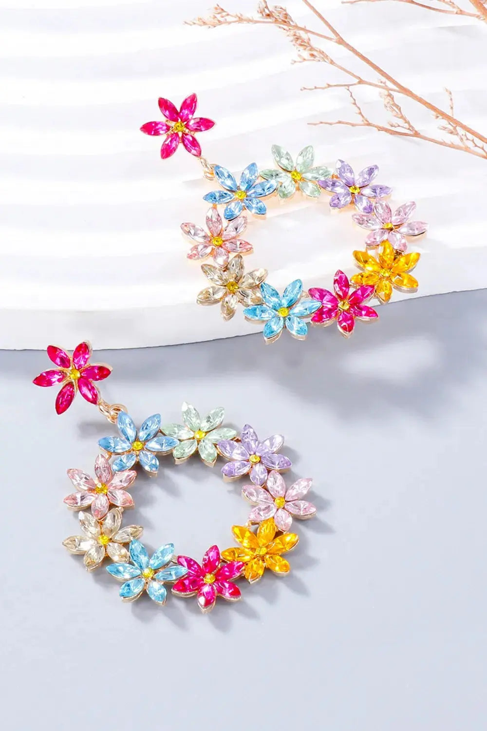 Rhinestone Flower Dangle Earrings eprolo