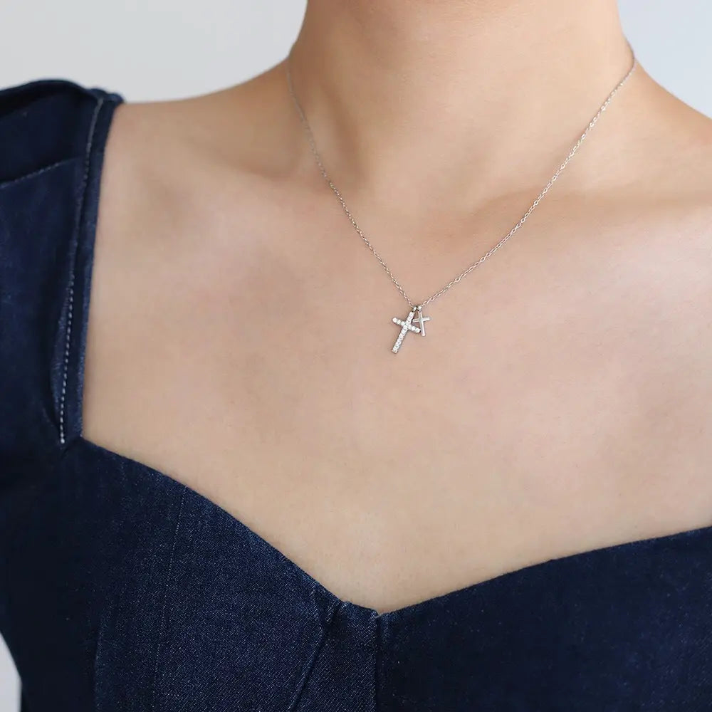 Full diamond hip-hop fashion cross necklace with micro inlaid collarbone chain titanium steel silver non fading women's style eprolo