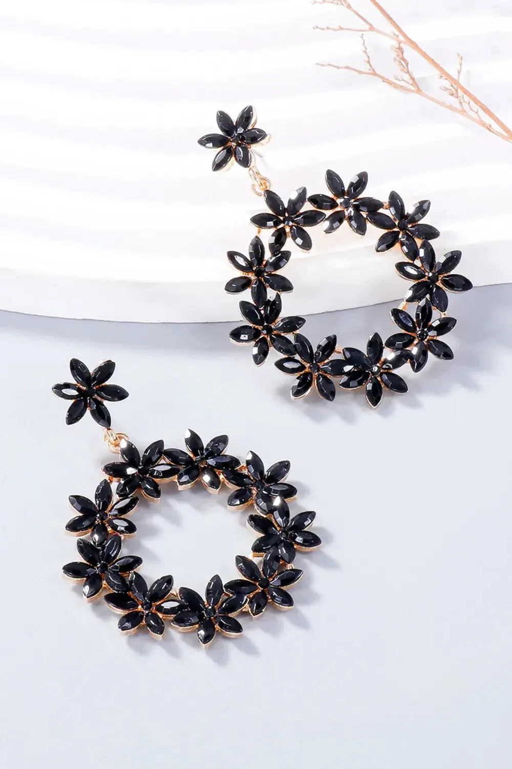 Rhinestone Flower Dangle Earrings eprolo