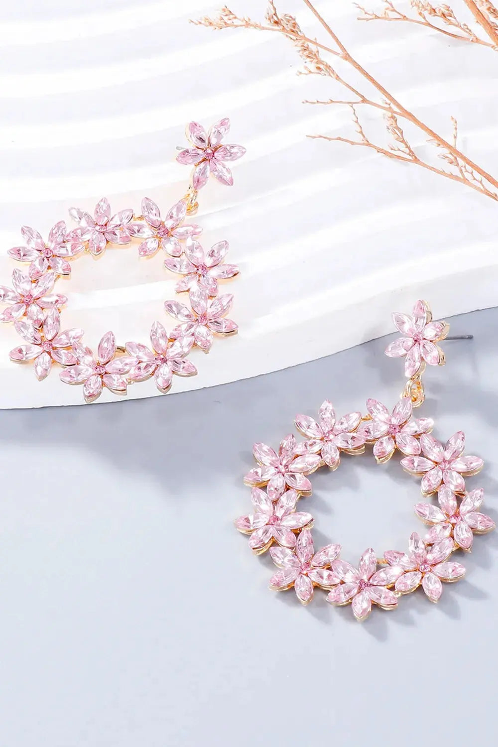 Rhinestone Flower Dangle Earrings eprolo