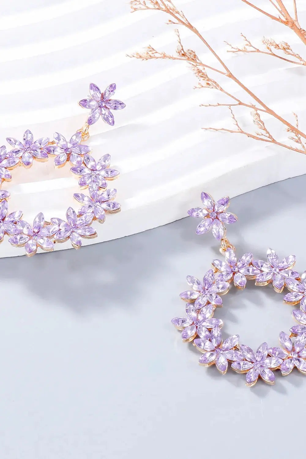 Rhinestone Flower Dangle Earrings eprolo