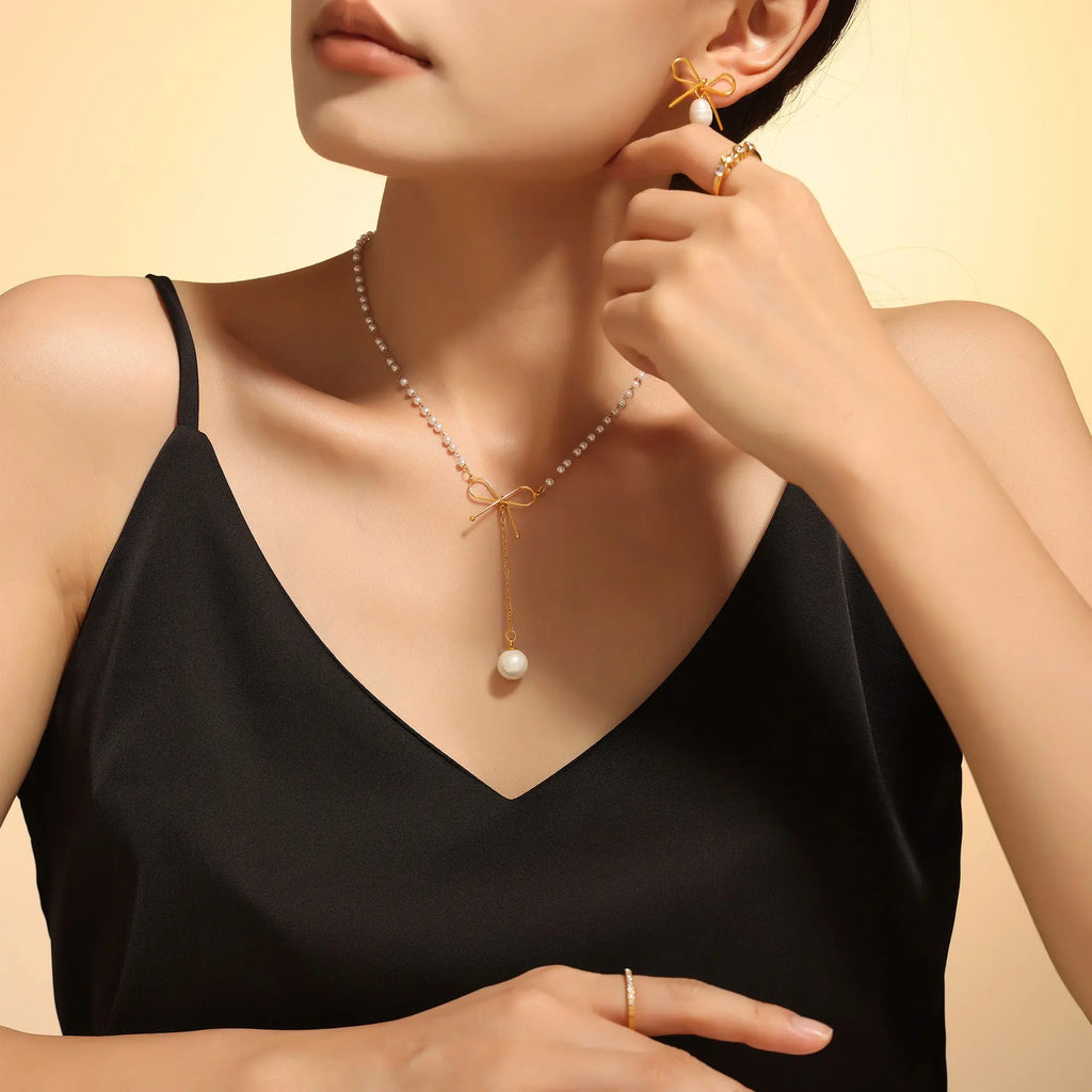 Light style temperament simple and luxurious stainless steel collarbone chain eprolo